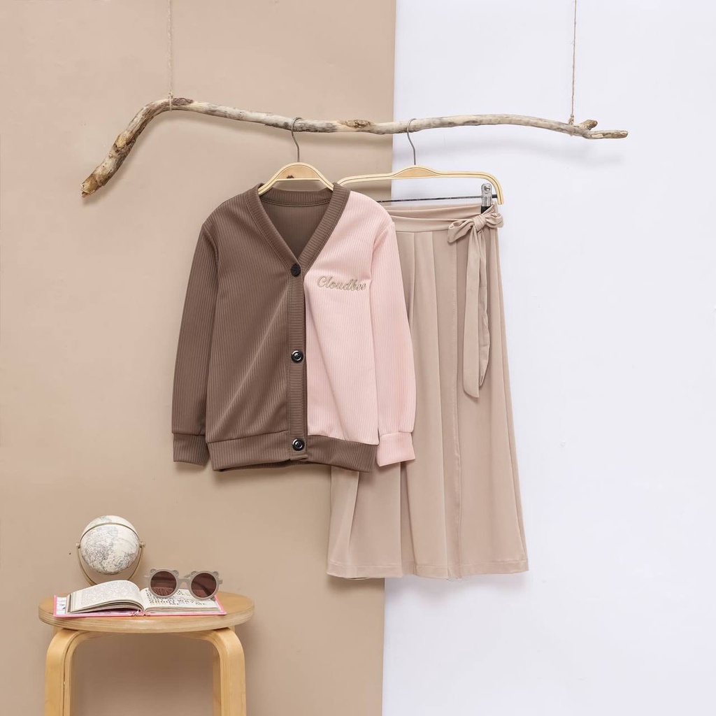 CLOUDBEE CARDY &amp; CULOTTES Free Tshirt