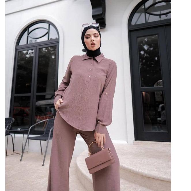 "LWD.18Oc22ι" ONE SET CRINCLE AIRFLOW LEONA SET ONE SET LEONA AIRFLOW CRINCLE