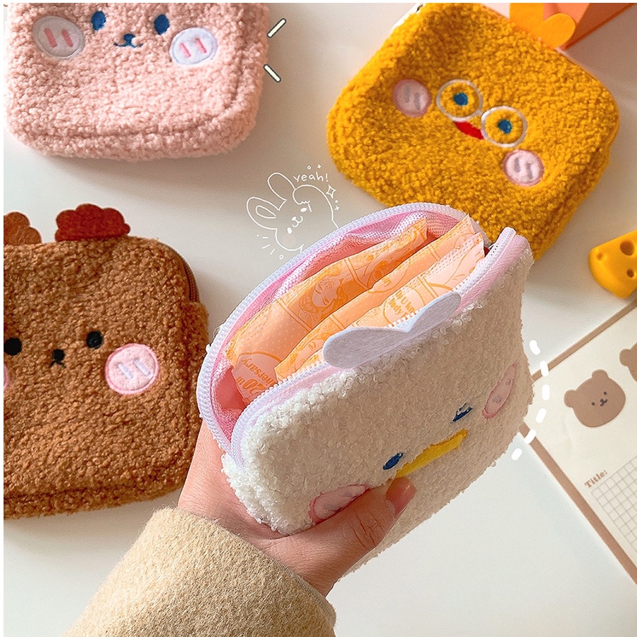 DOMPET KOIN BULU MOTIF BERUANG KELINCI BEBEK LUCU / MINI KOREAN WALLET / TRAVELLING POUCH TISU / TEMPAT PEMBALUT WANITA MINI TRAVEL SIZE / MAKE UP POUCH TISSUE / TAS KOSMETIK / ORGANIZER COSMETIC BAG / MINI TOAST WALLET/ SANO DOMPET KARTU/ANNE MINI WALLET