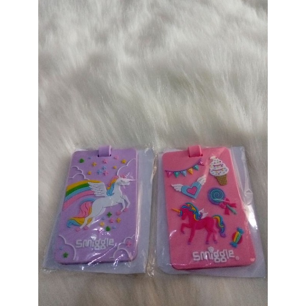 

Smiggle name tag