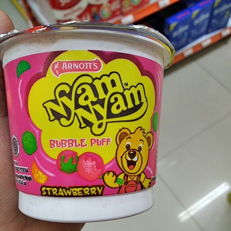 

nyam nyam bubble puff strawberry