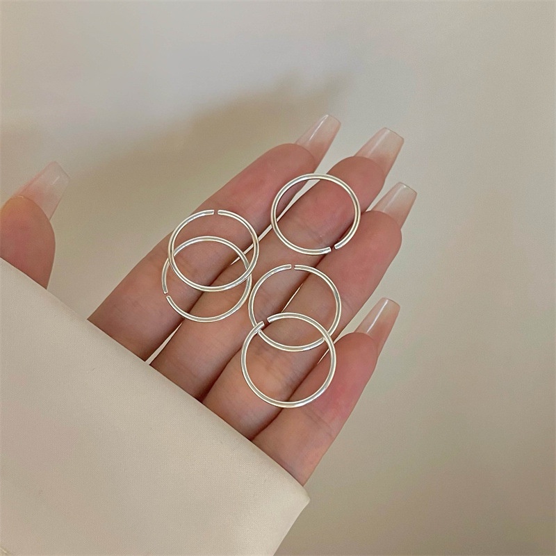 Cincin Wanita Warna Silver Untuk Hadiah