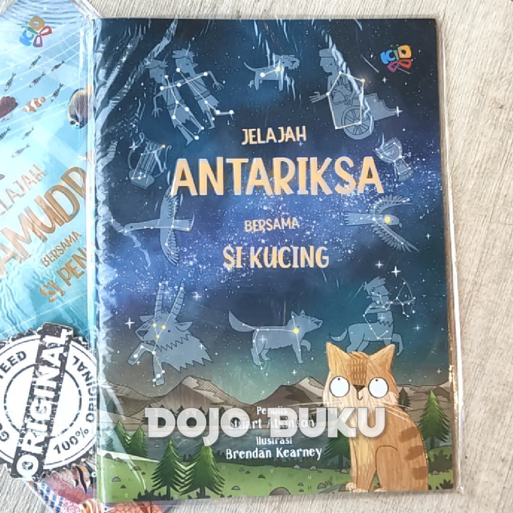 Buku Jelajah Antariksa bersama Si Kucing by Stuart Atkinson
