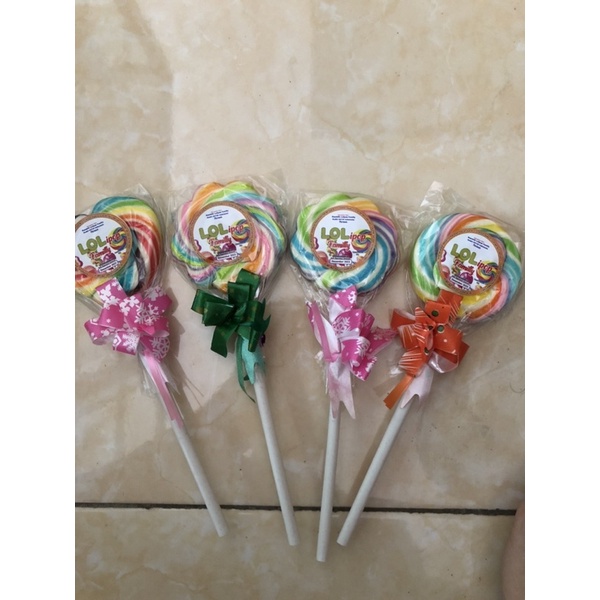 

Permen lolipop karakter pelangi Murah l Lollipop Candy Love Bulat Spiral