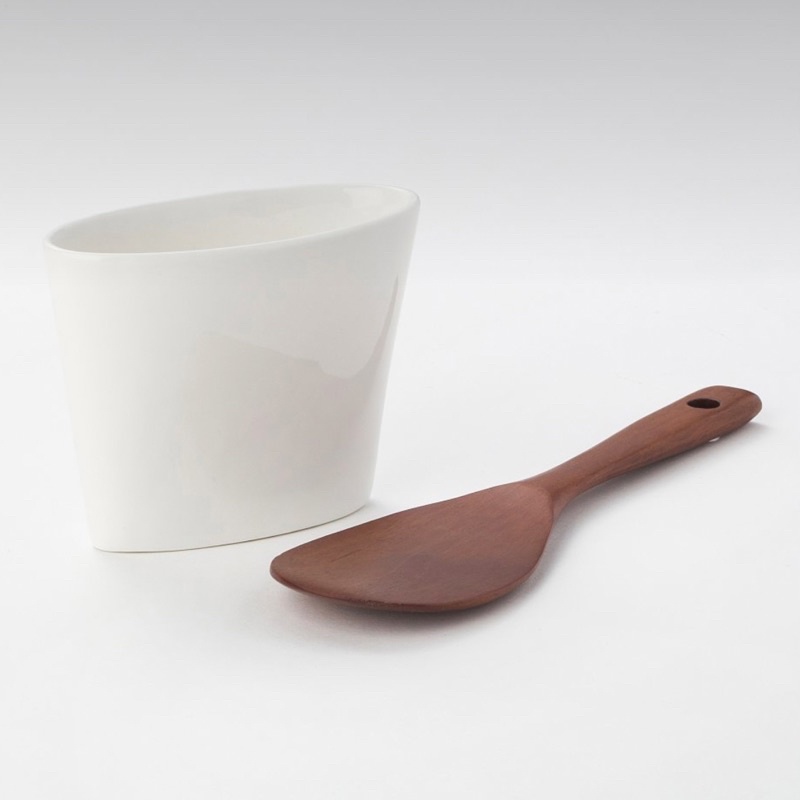 Set Sendok nasi dan tempat sendoknya KOREA