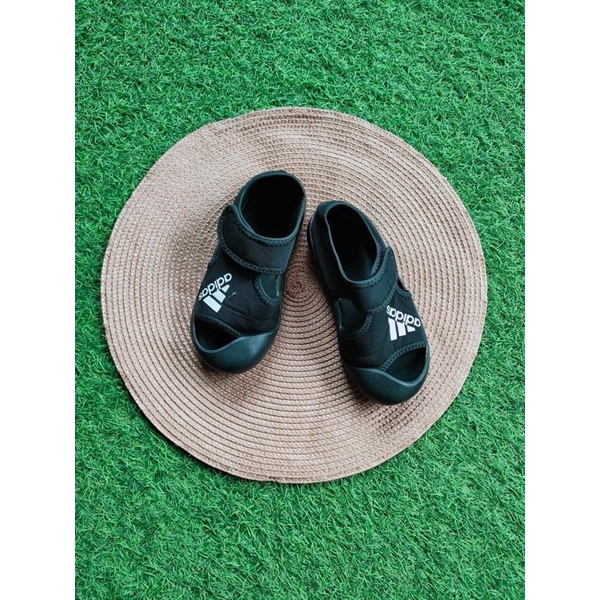 sepatu sendal anak branded preloved