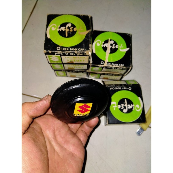 tutup tangki Suzuki ts125