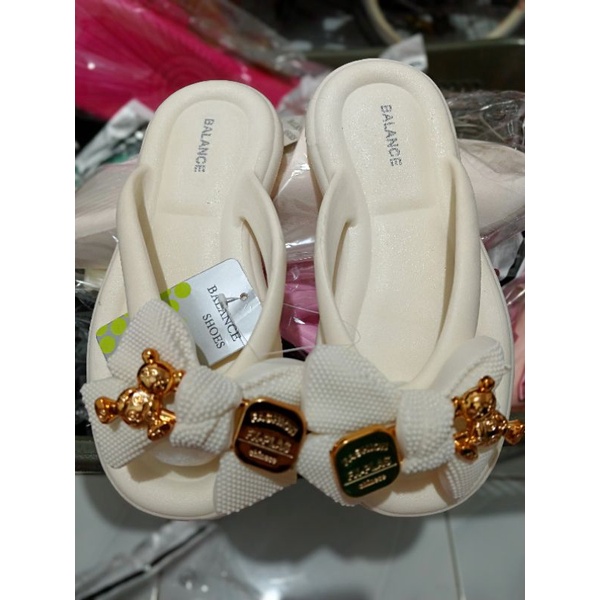 Sandal Jepit Pita Jelly Import Wanita Kekinian Balance 9001-13 Karakter Gold Bear