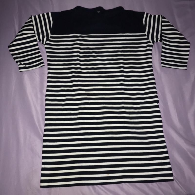 preloved uniqlo long t-shirt
