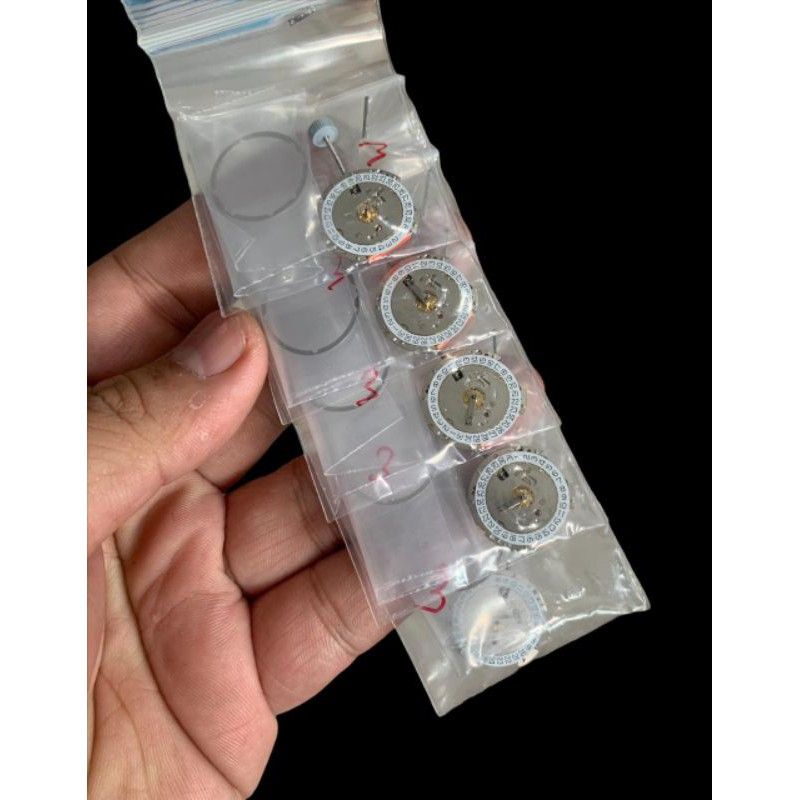 Mesin jam tangan Ronda 775 Tanggal Samping