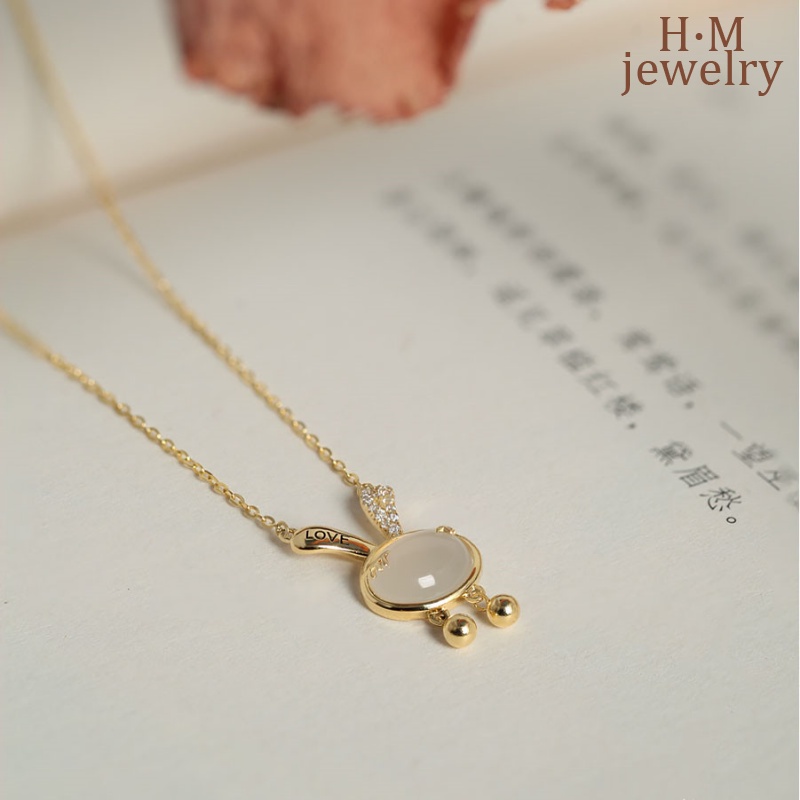 Kalung Rantai Dengan Liontin Kelinci Chalcedony Mewah Warna Putih Untuk Wanita