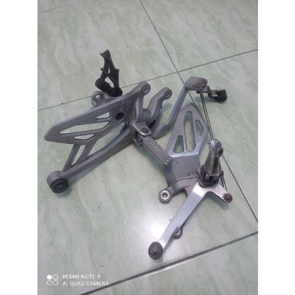 Postep footstep underbone step depan r15 v3 original copotan