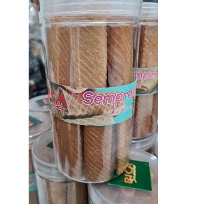

codeGg5G0--(Beli 1 Toples Semprong Gratis 1 Mie Sewot Plastik ) Semprong Dompet Rica Snacks Toples Ukuran 1000 ML