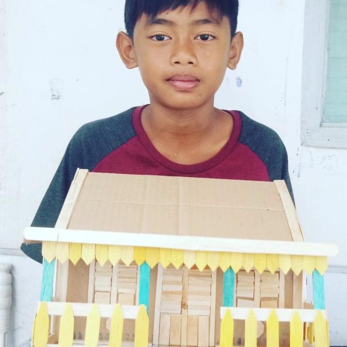 rumah miniatur kardus