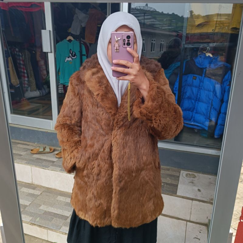 fur coat mewah