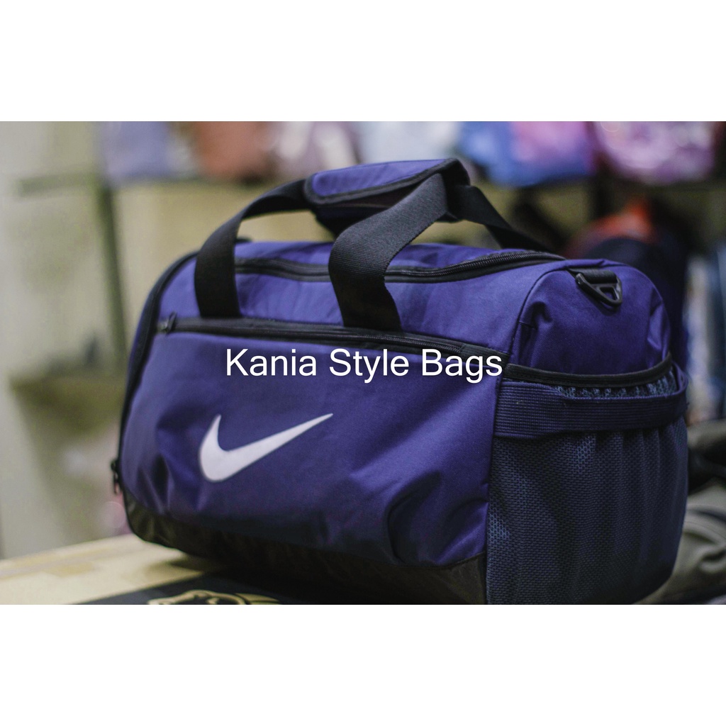 Tas Travel Bag/Pakaian Nike Kecil