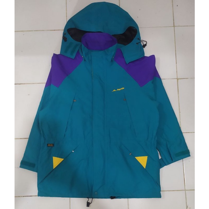 jaket outdoor rapido