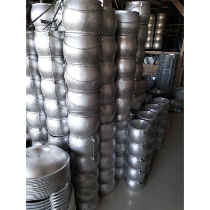 Kastrol liwet panci liwet alat masak Sunda tradisional khas Tasikmalaya