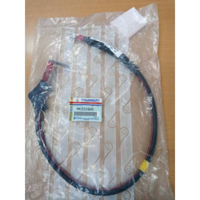 KABEL ACCU SETRUM (+) MITSUBISHI CANTER ORIGINAL