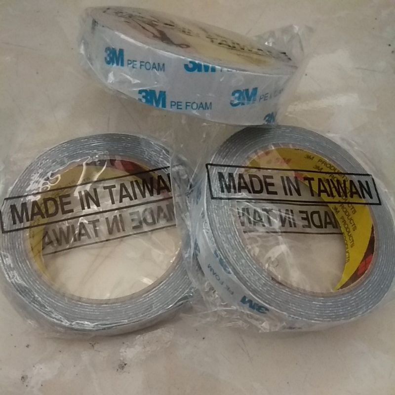 

Isolasi Dobel tape foam 3M abu/putih solatip