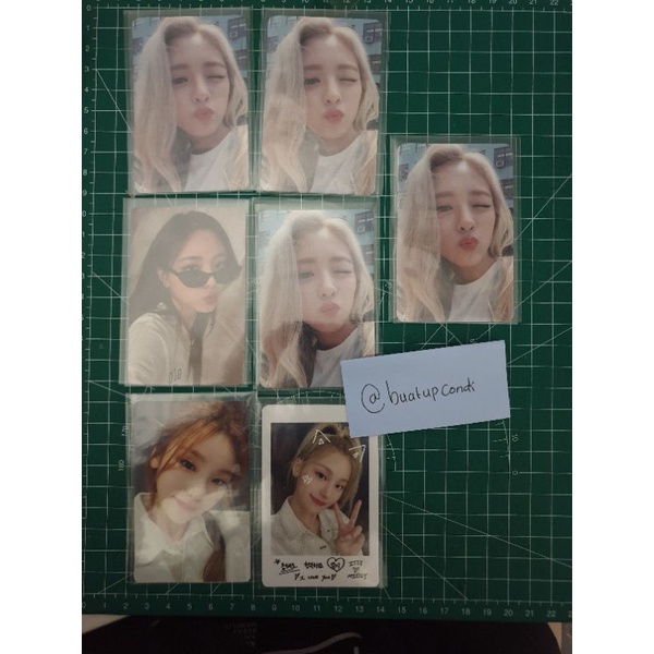 itzy yuna icy pout, yuna ktwon checkmate