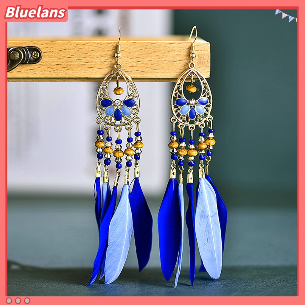 1 Pasang Anting Kait Rumbai Panjang Model Hollow Bahan Kayu Aksen Bulu Gaya Bohemian Untuk Hadiah