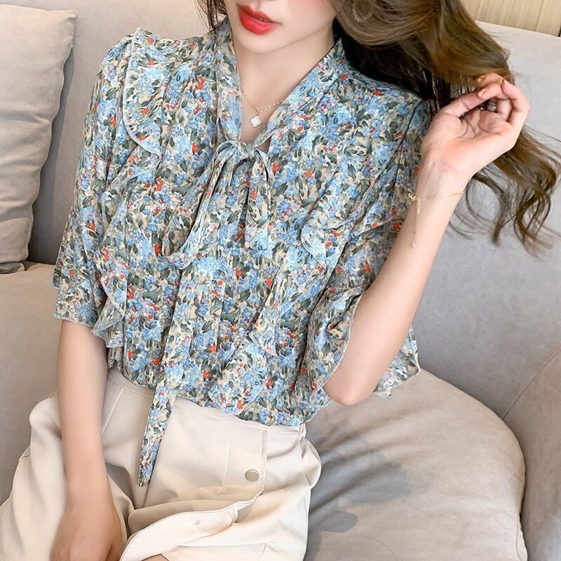 Peri kecil bunga kemeja sifon wanita musim semi dan musim panas baru mengurangi usia gaya Barat kemeja kecil kemeja longgar desain rasa tipis top