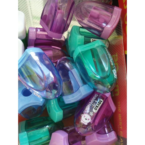 

Joyko Serutan Pensil / Rautan Pensil / Sharpener B-72 ( satuan )