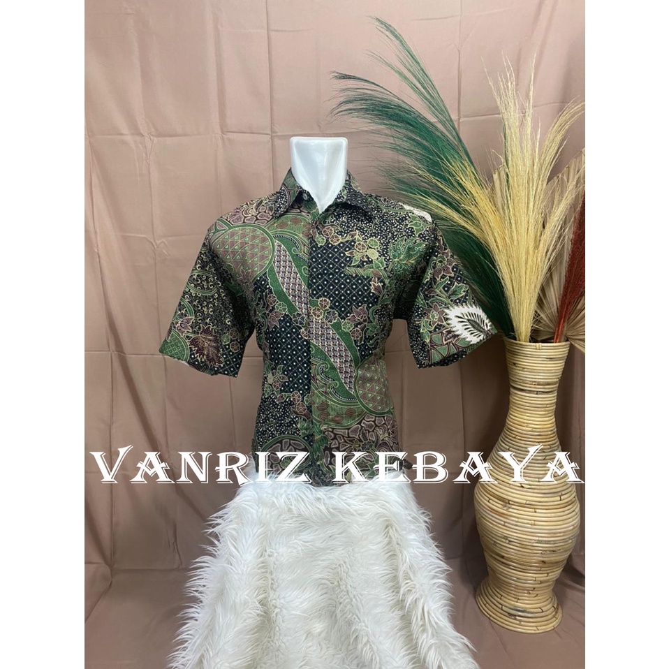 KEMEJA PENDEK BATIK / KEMEJA BATIK KEBAYA / KEMEJA BATIK LENGAN PENDEK / BATIK PRIA LENGAN PENDEK / BATIK PRIA / BATIK LENGAN PENDEK / BATIK COWOK TERBARU