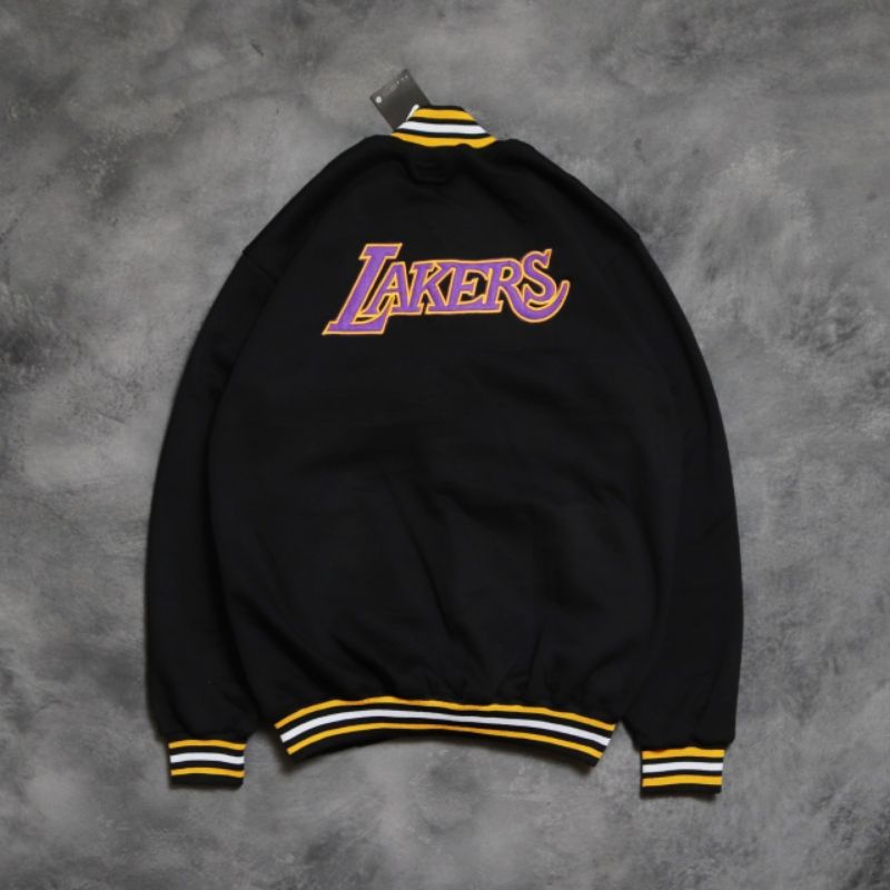 VARSITY LAKERS X NIKE HITAM BORDIR AUTHENTIC PREMIUM