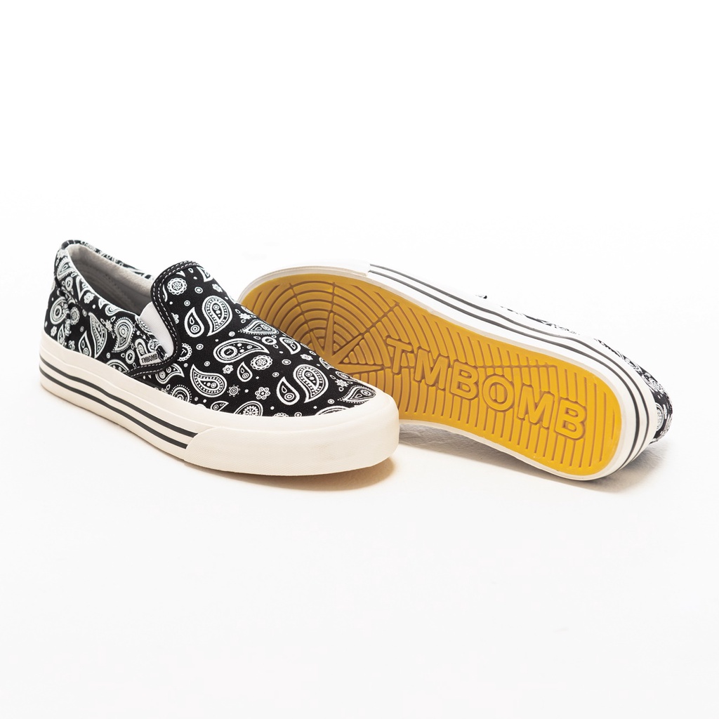 SEPATU TIMEBOMB VULCANIZED | SLIP ON PAISLEY BW STRIPE