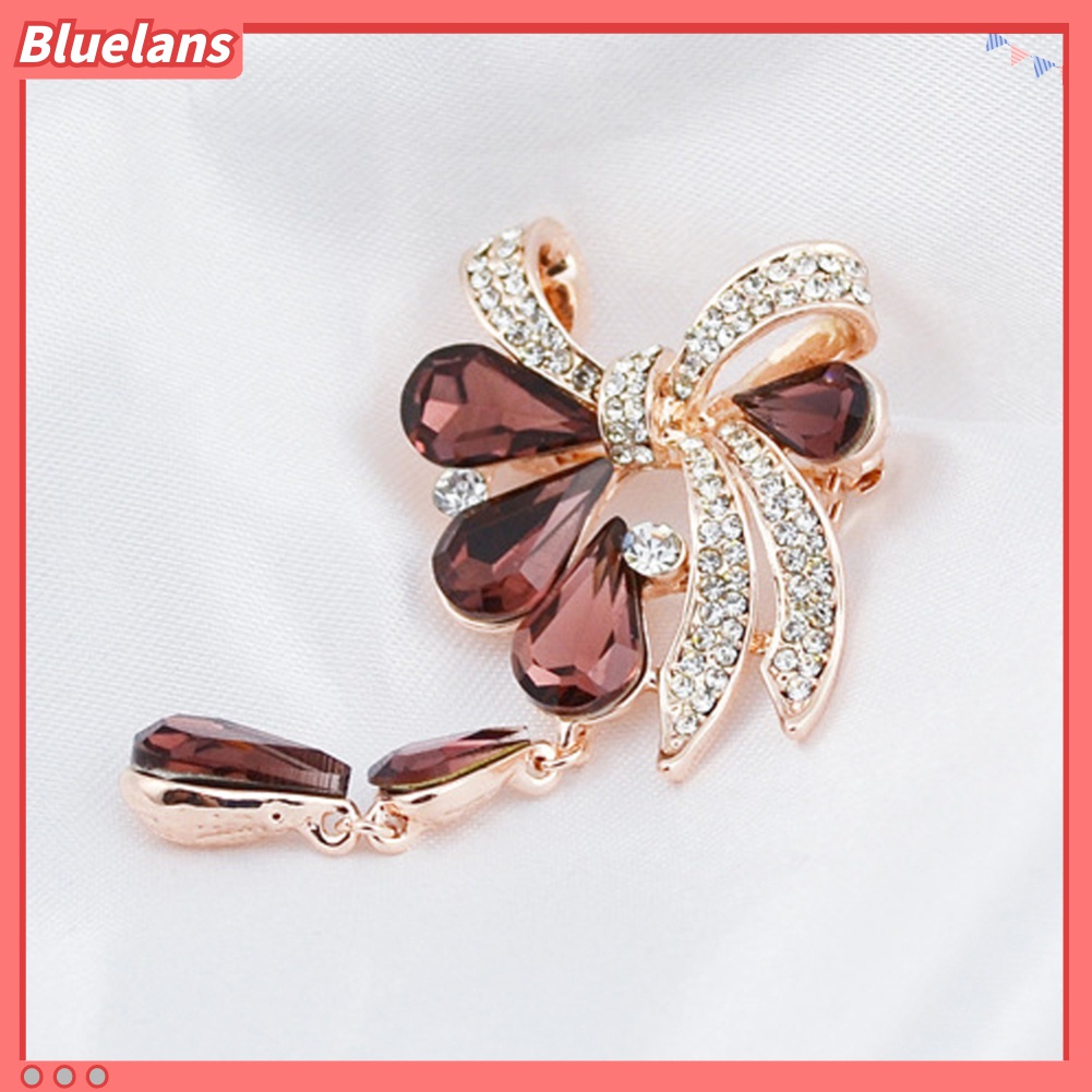 Bros Pin Bentuk Pita Bahan Alloy Aksen Berlian Imitasi Untuk Aksesoris Dress Scarf Wanita