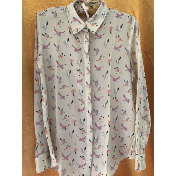 Kemeja Isuga Kolibri