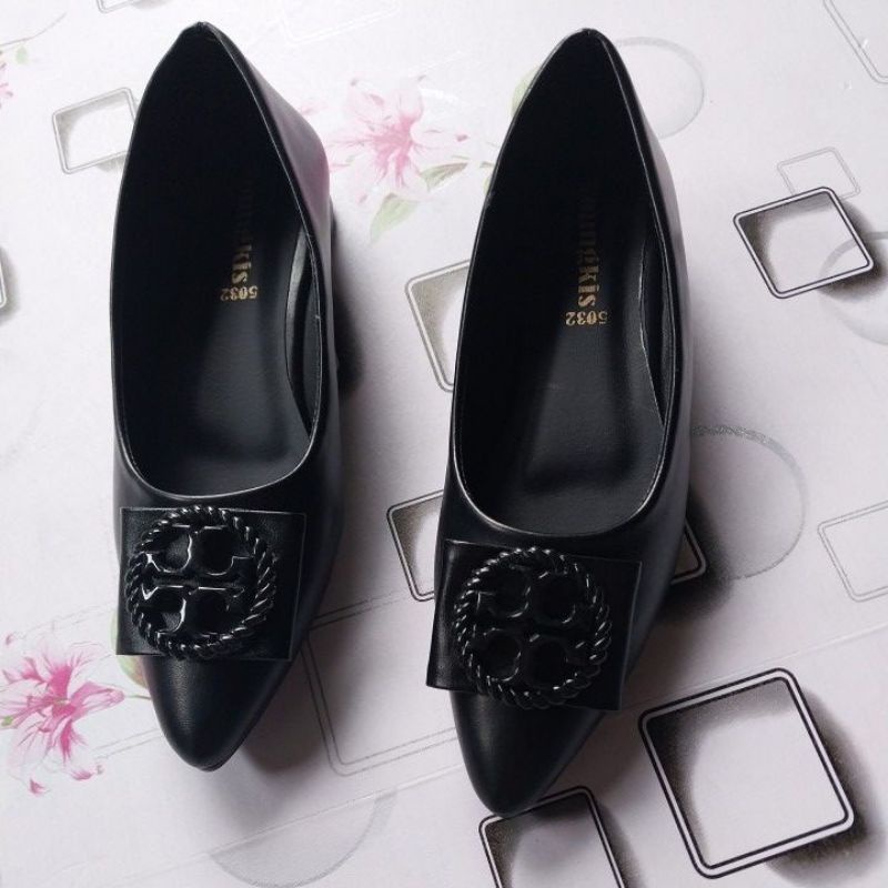 sepatu wanita untuk guru,kuliah yang lg laris,,ph 3cm