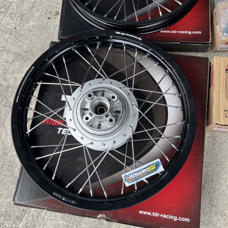 paketan velg set TDR klx Dtracker tinggal pasang