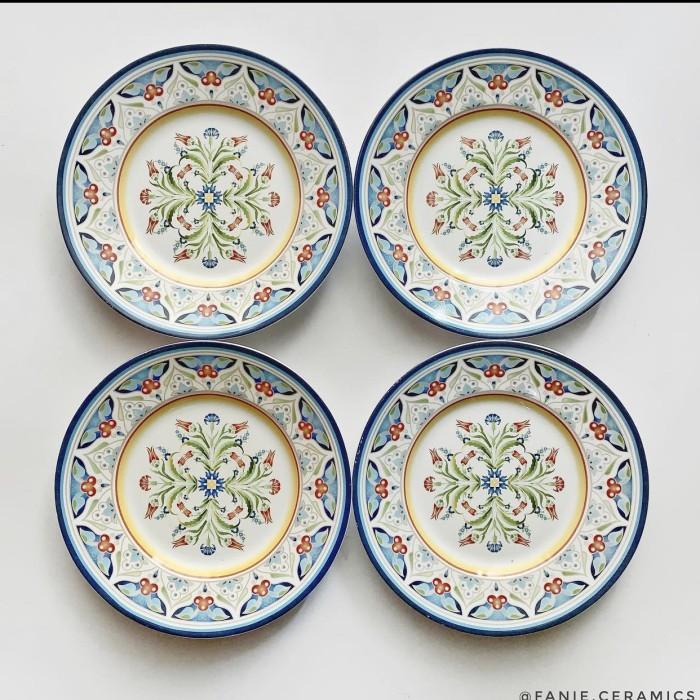 Tunisia Plate Set