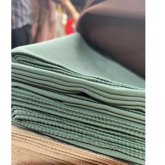 [PRODUK K8D] Segiempat Wolfis Jumbo / jilbab segi empat bahan Wolfis PREMIUM polos warna hijau muda 