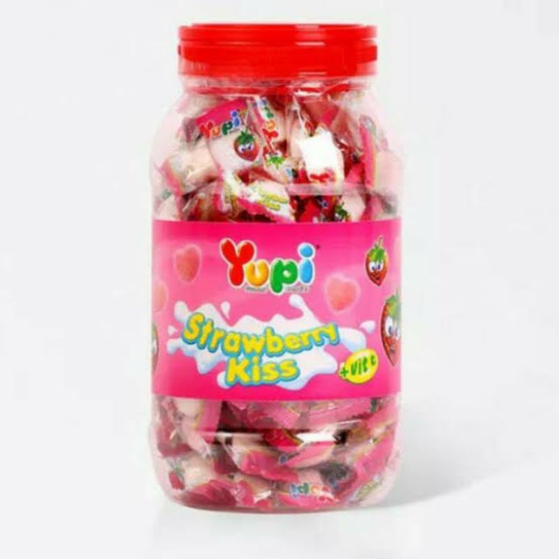 

permen yupi toples strawberry kiss