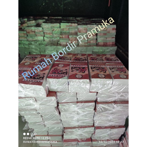 

buku saku pramuka buku saku coklat(isi 100biji)