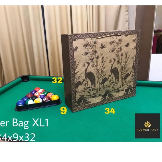 

Kekinian - Paperbag Paper Bag Tas Kertas XL 34x9x32 Goodie Bag Shopping Bag Tas Belanja Online Souvenir . . . . .