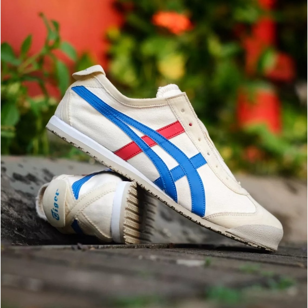 Sepatu Slip On Sneakers Sepatu Tanpa tali dewasa Wanita / pria ONITSUKA Slip on Kanvas Premium