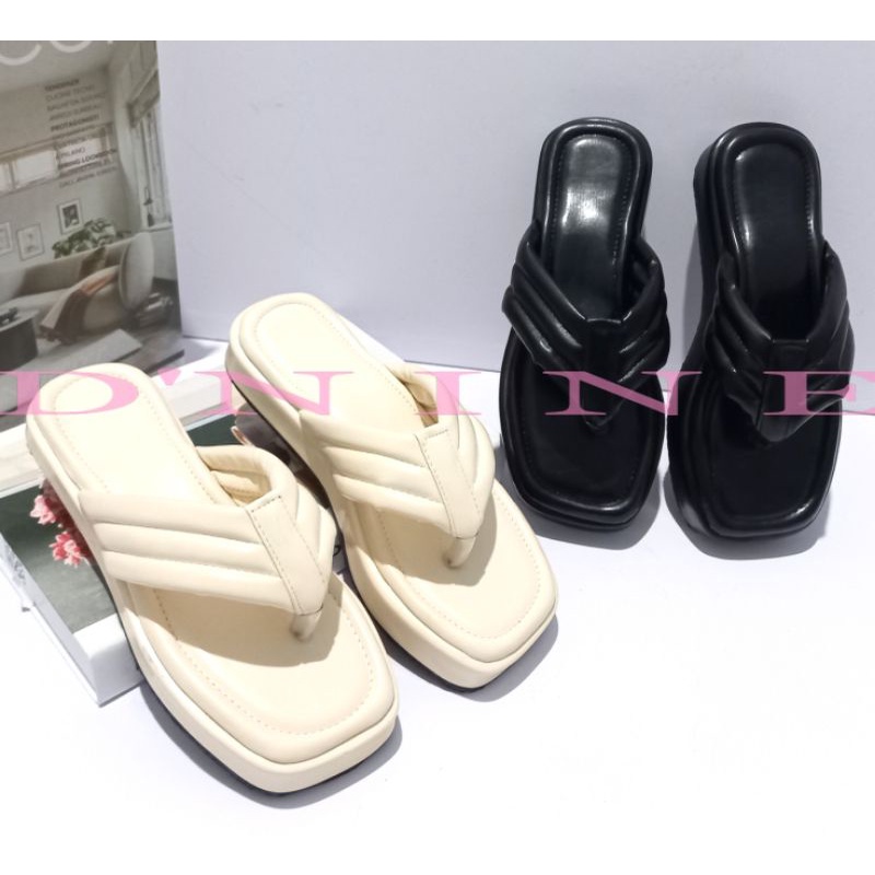 DN 03 Sandal wedges platform anak tanggung/gadis belia (31-35)