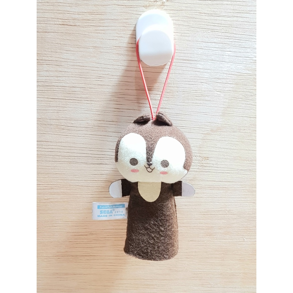 Gantungan Keychain Boneka Jari Chip Chipmunk Brand Disney Original