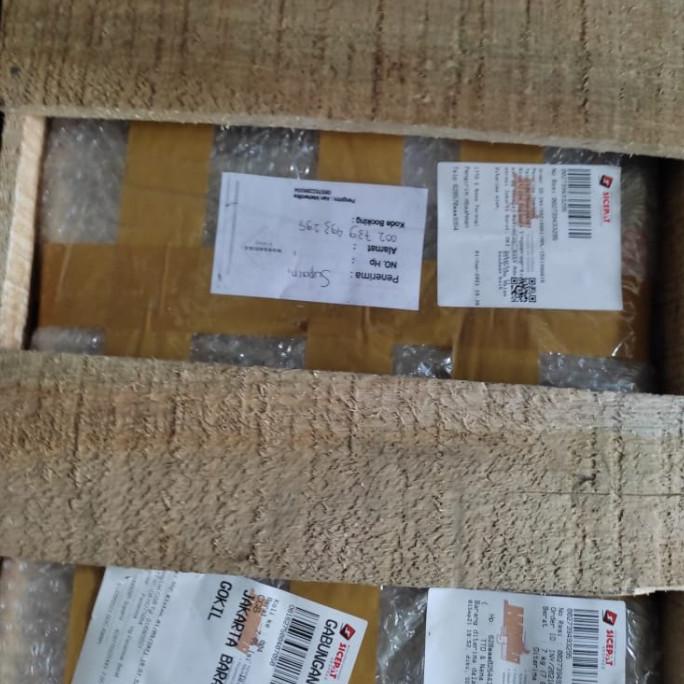 Packing Kayu khusus Laptop