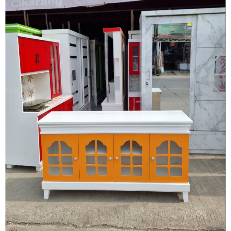 Bufet Meja TV Classic (Bekasi)