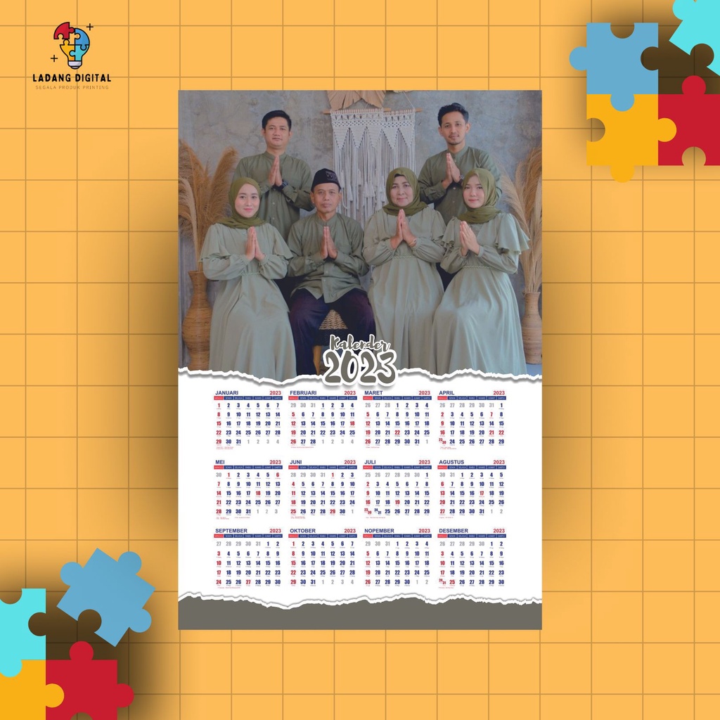 

Cetak Kalender Costum ukuran A3+ 2023 Kalender Keluarga Free Design