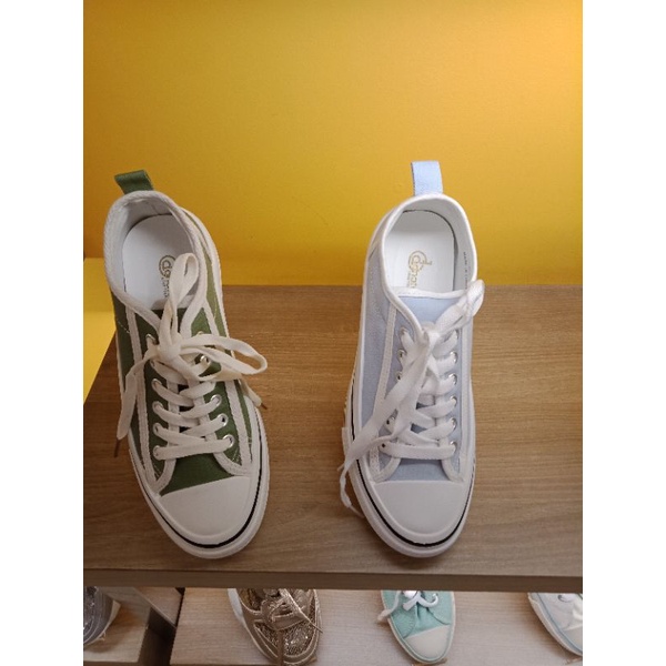 Sneakers Cewek Donatello