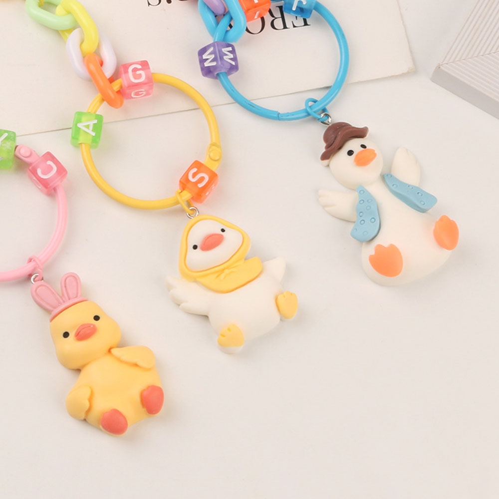 【COD Tangding】Gantungan Kunci Mobil Bentuk Boneka Bebek Telinga Kelinci Warna Kuning