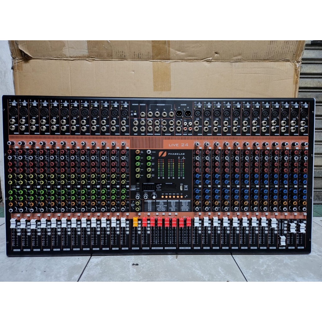 MIXER AUDIO PHASELAB LIVE 24  CHANNEL mixer phaselab live24 24ch