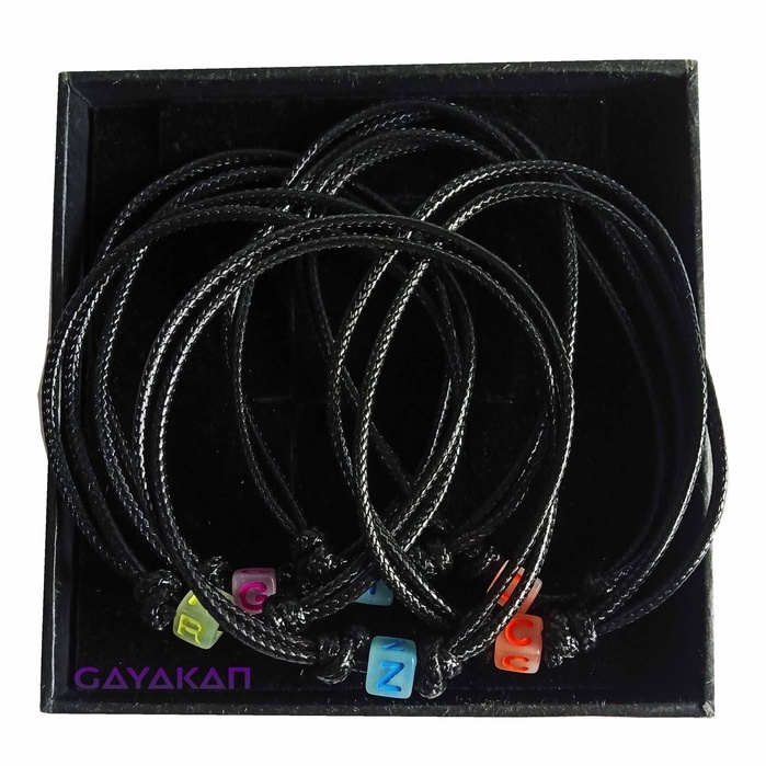 1 Lusin (12 Pcs) Gelang Tangan Korea Tali Hitam Abjad Warna Menyala Dalam Gelap Glow In The Dark